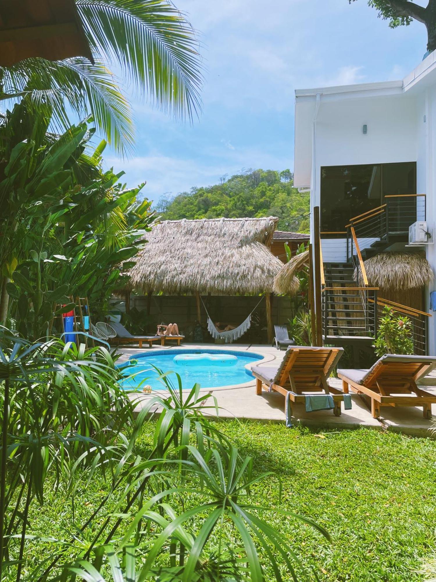 El Chante Surf House Playa Santa Teresa  Buitenkant foto